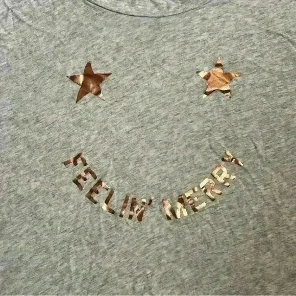 Victoria’s Secret PINK Christmas Feelin’ Merry Crop Top - Picture 3 of 5